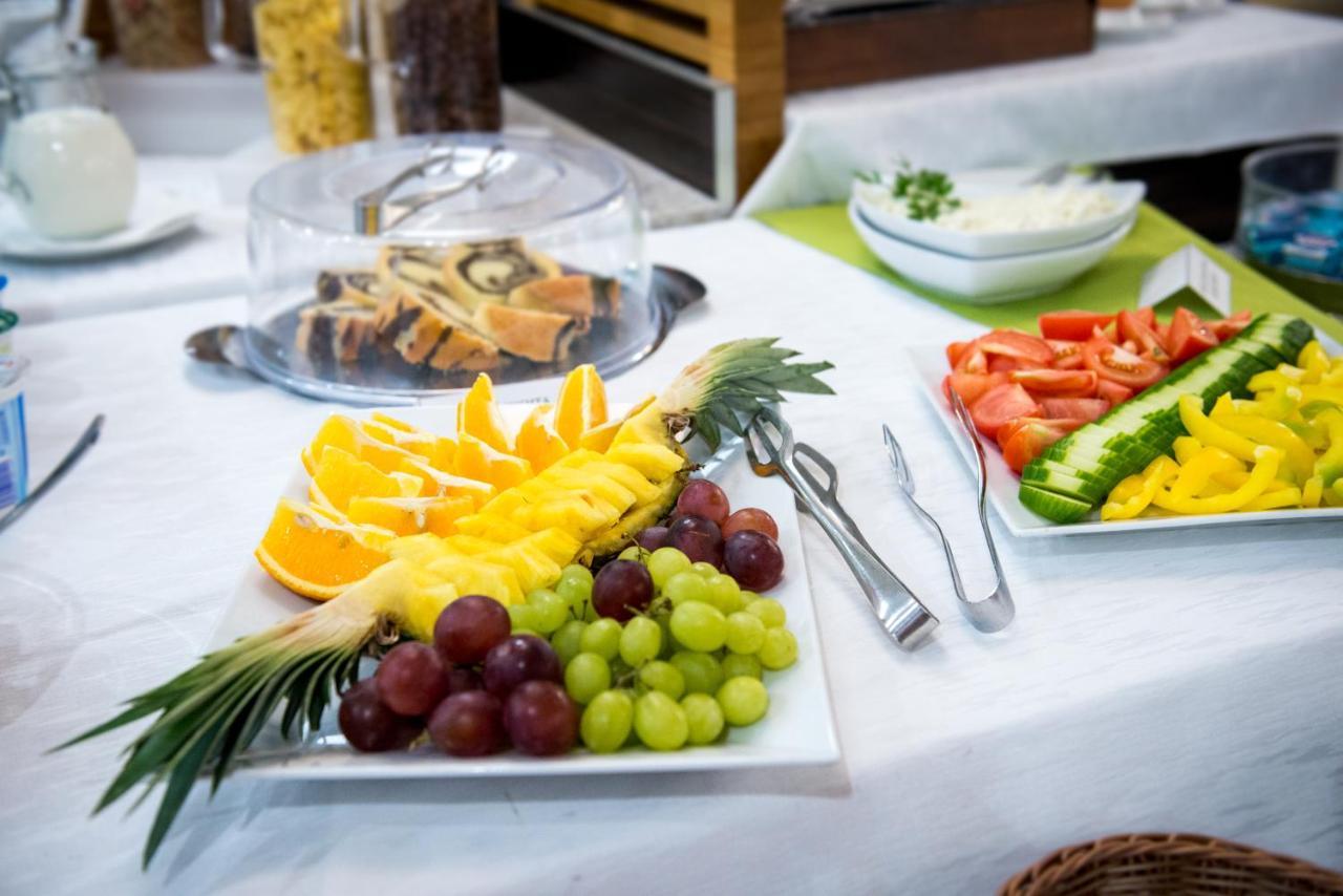 Hotel Mlynska Uherské Hradiště Kültér fotó