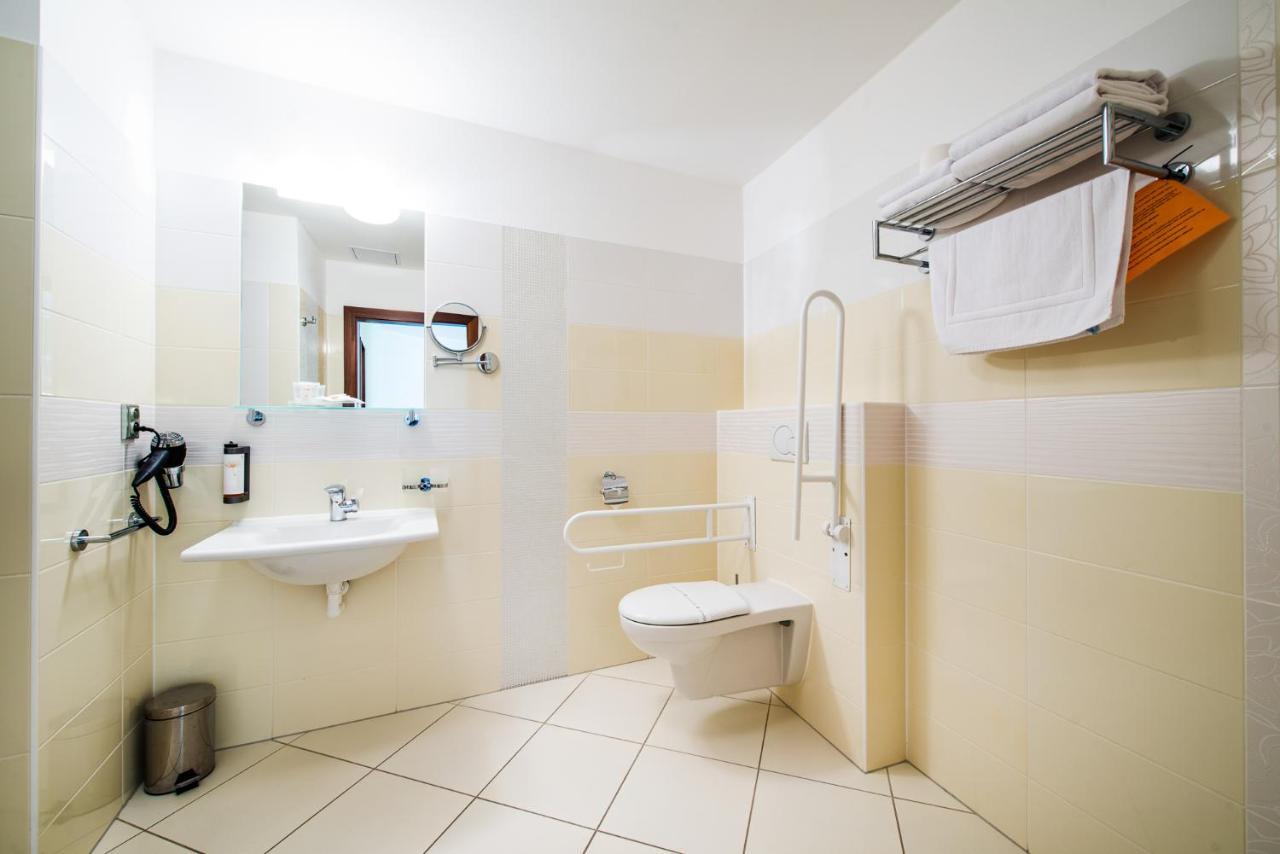 Hotel Mlynska Uherské Hradiště Kültér fotó